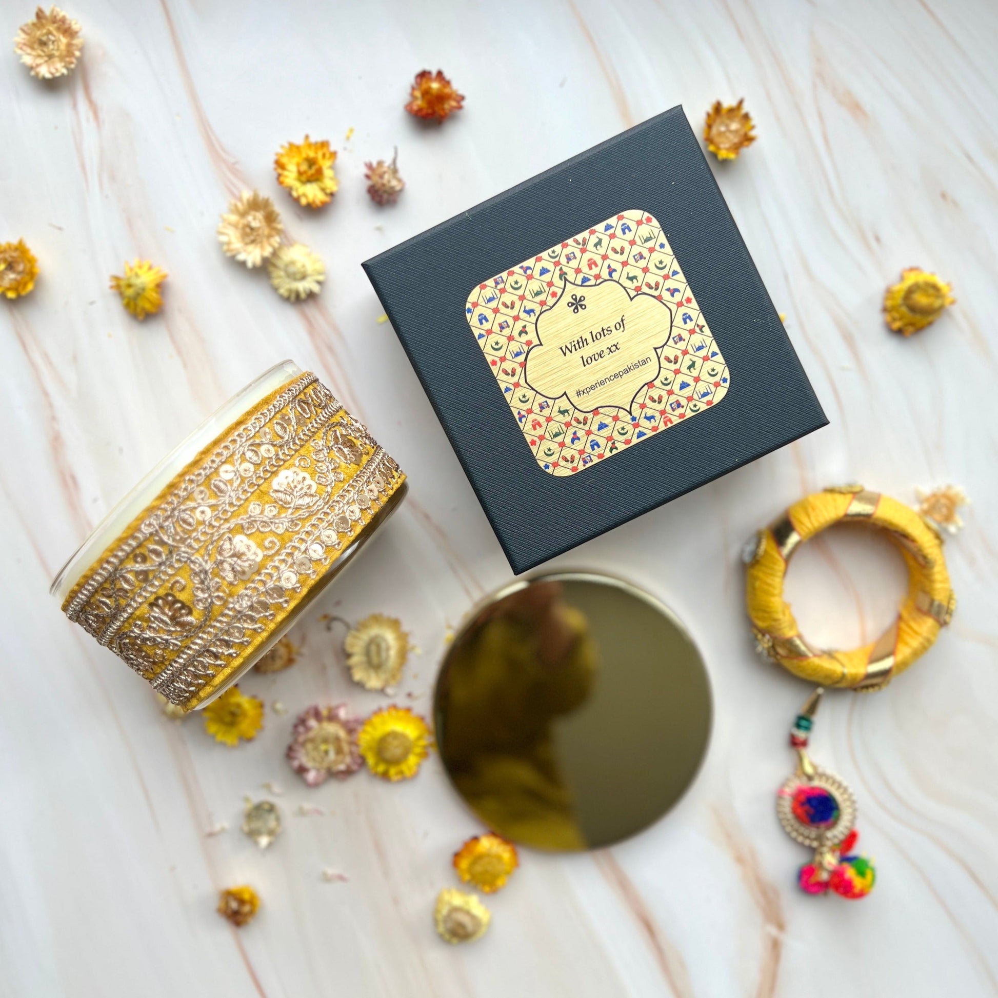 NEW Large Candles (50cl) Xperience Pakistan Lifestyle