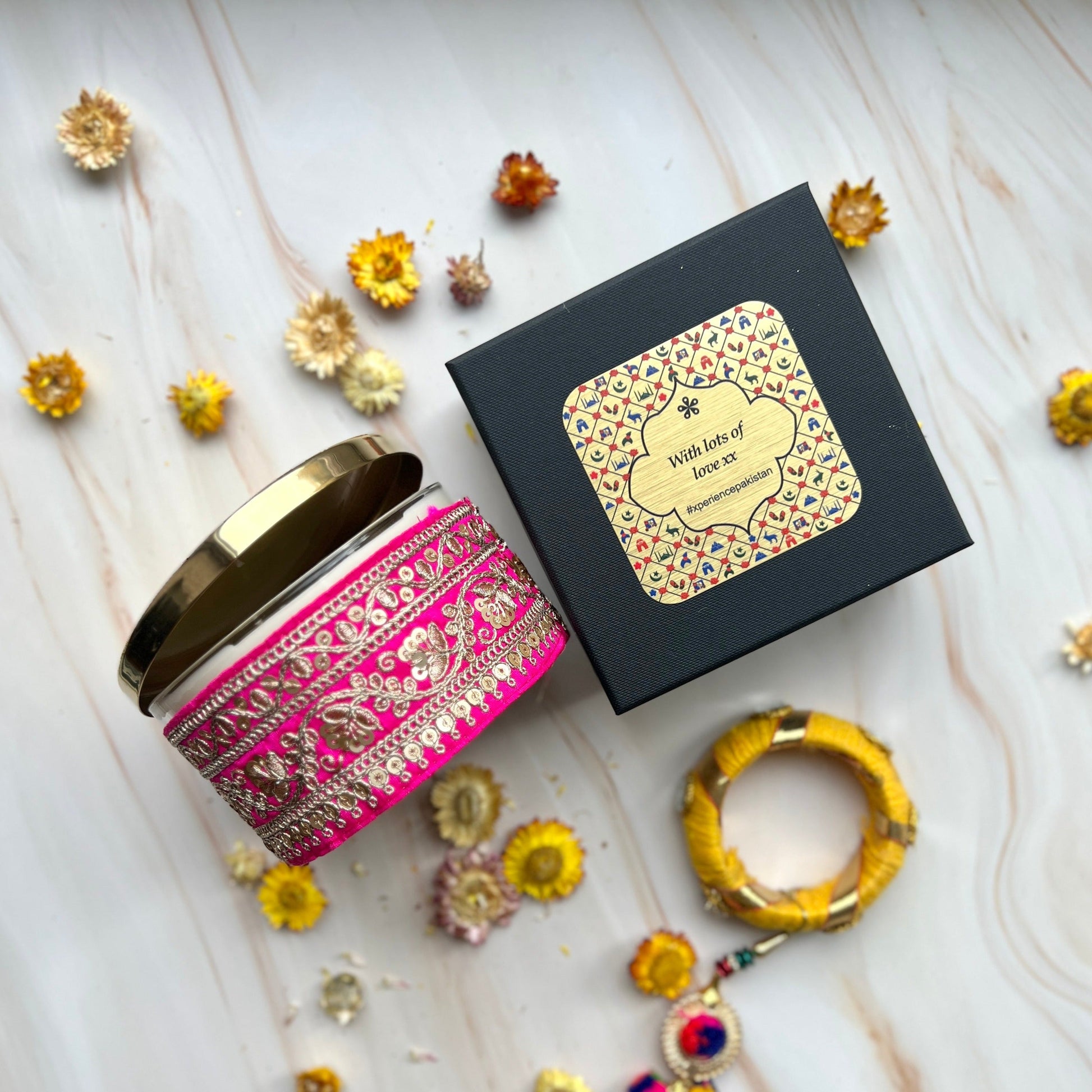 NEW Large Candles (50cl) Xperience Pakistan Lifestyle