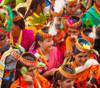 Phool Festival - Tuberose & Orange Leaves Luxury Scented Candles Xperience Pakistan Lifestyle